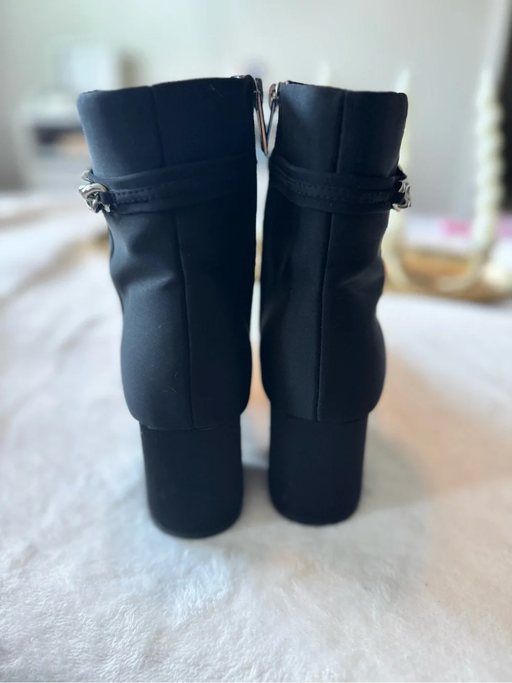 Unisa classic black
